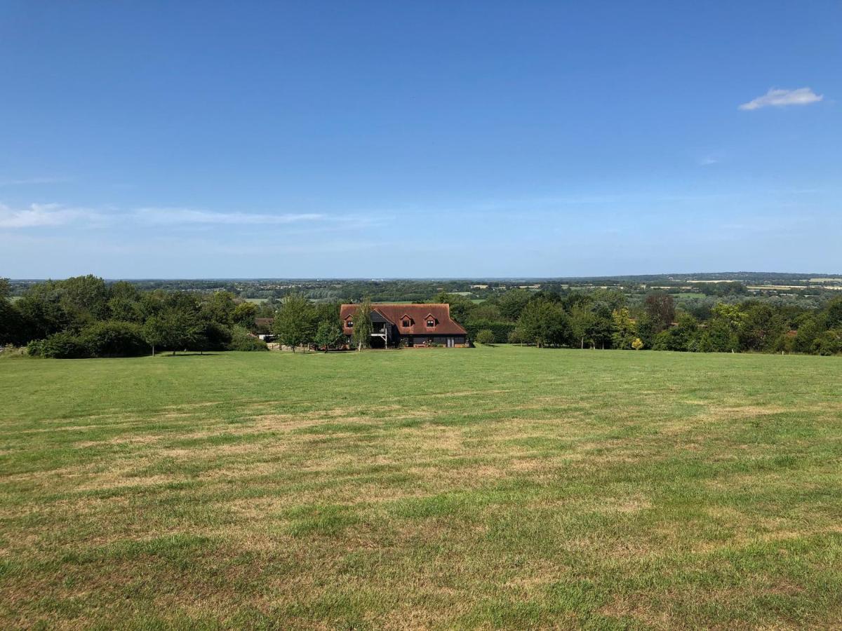 チェルムスフォードMeadows Barnアパートメント エクステリア 写真