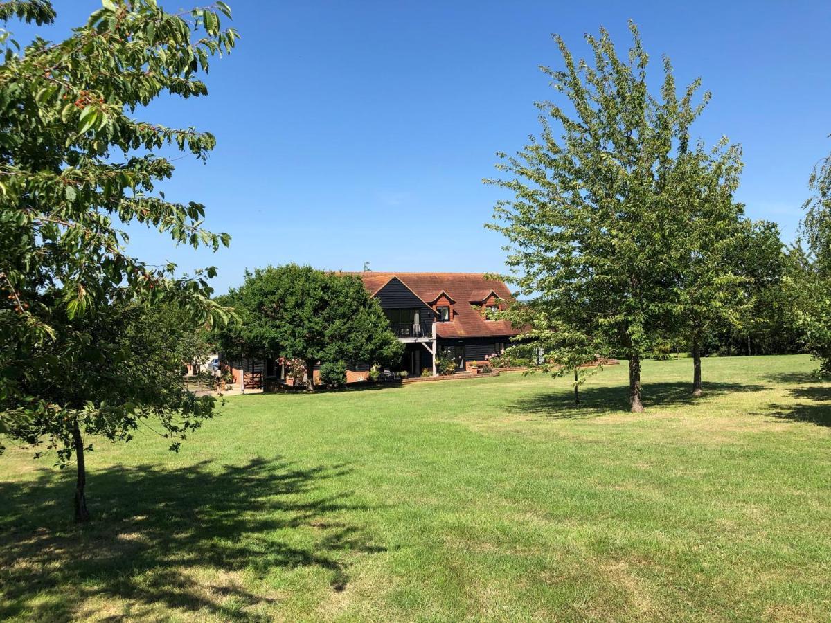 チェルムスフォードMeadows Barnアパートメント エクステリア 写真
